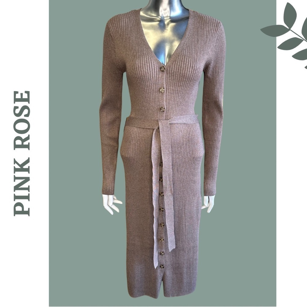 🛍️3/$40 Pink Rose Women's Knit Dress Button
Front  Tie Waist Brown
Large